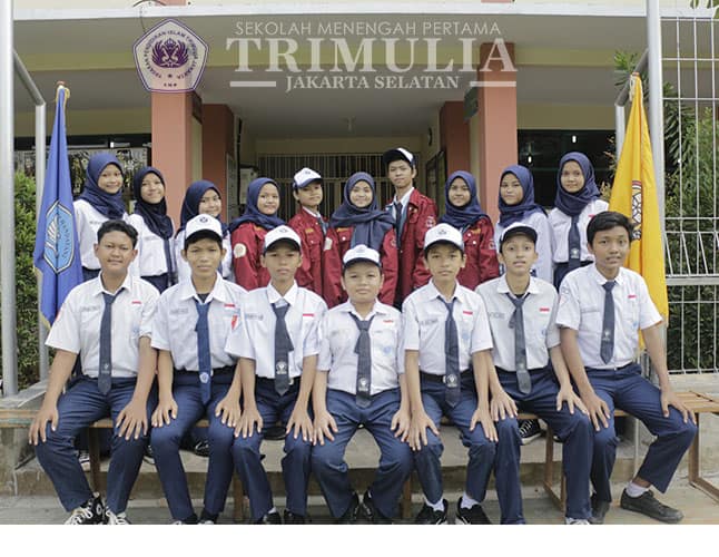 OSIS  SMP Trimulia Jakarta